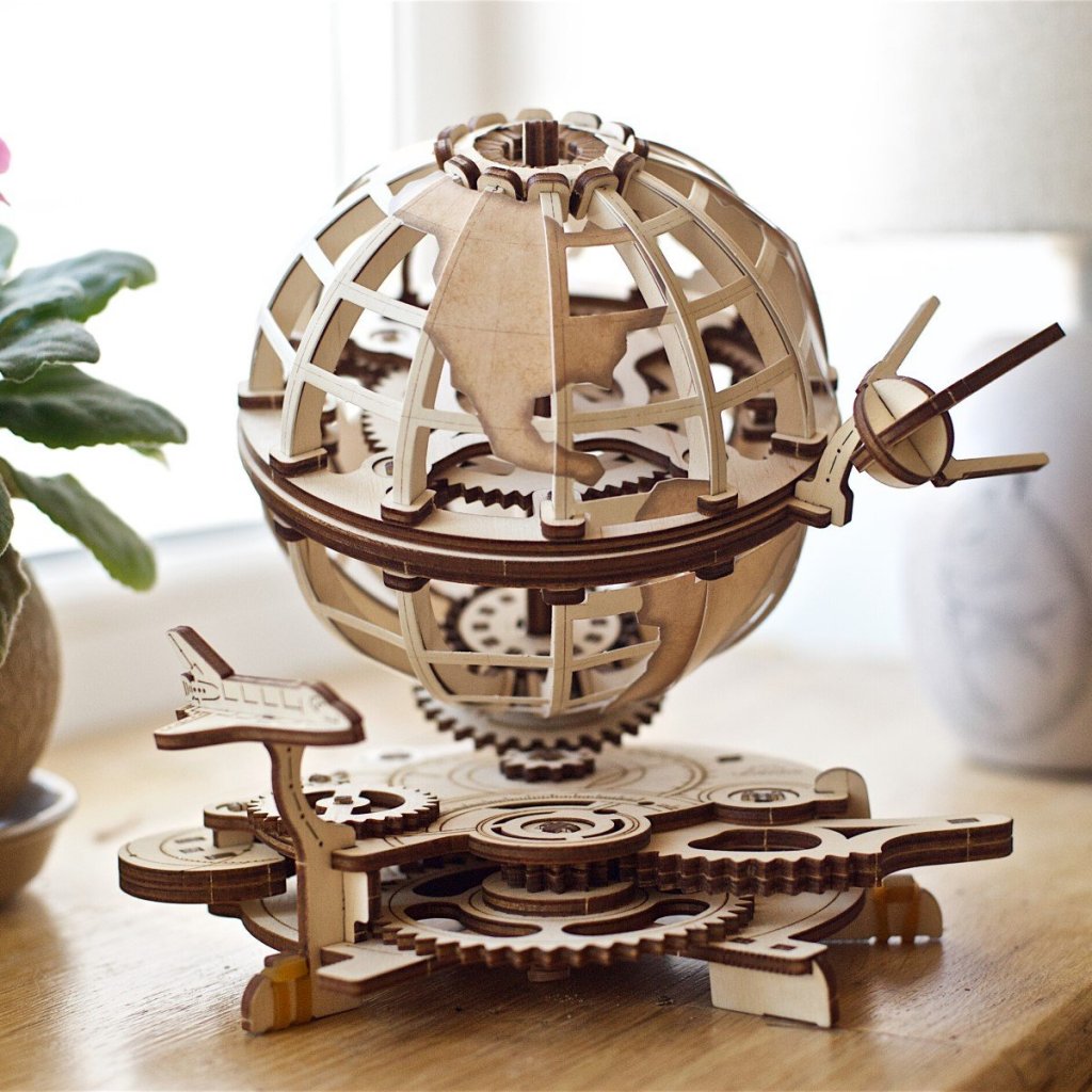 UGEARS GLOBUS