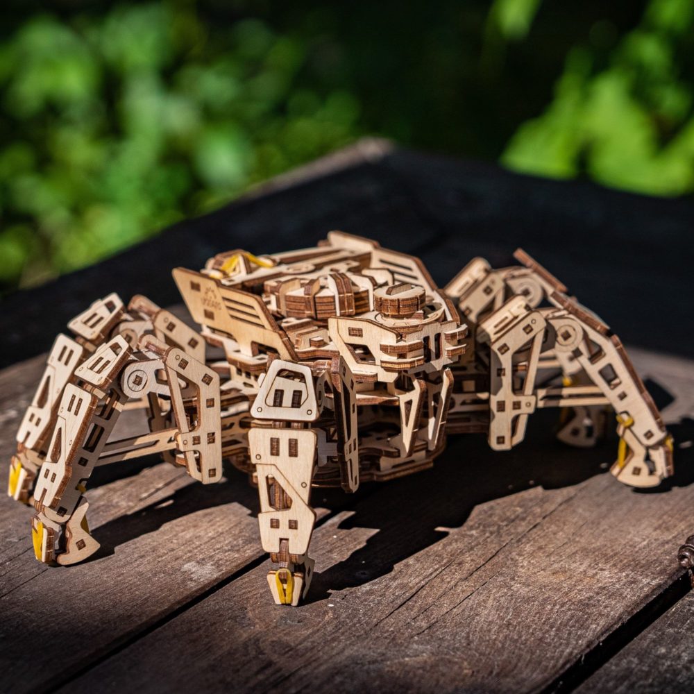 UGEARS HEXAPOD EXPLORER